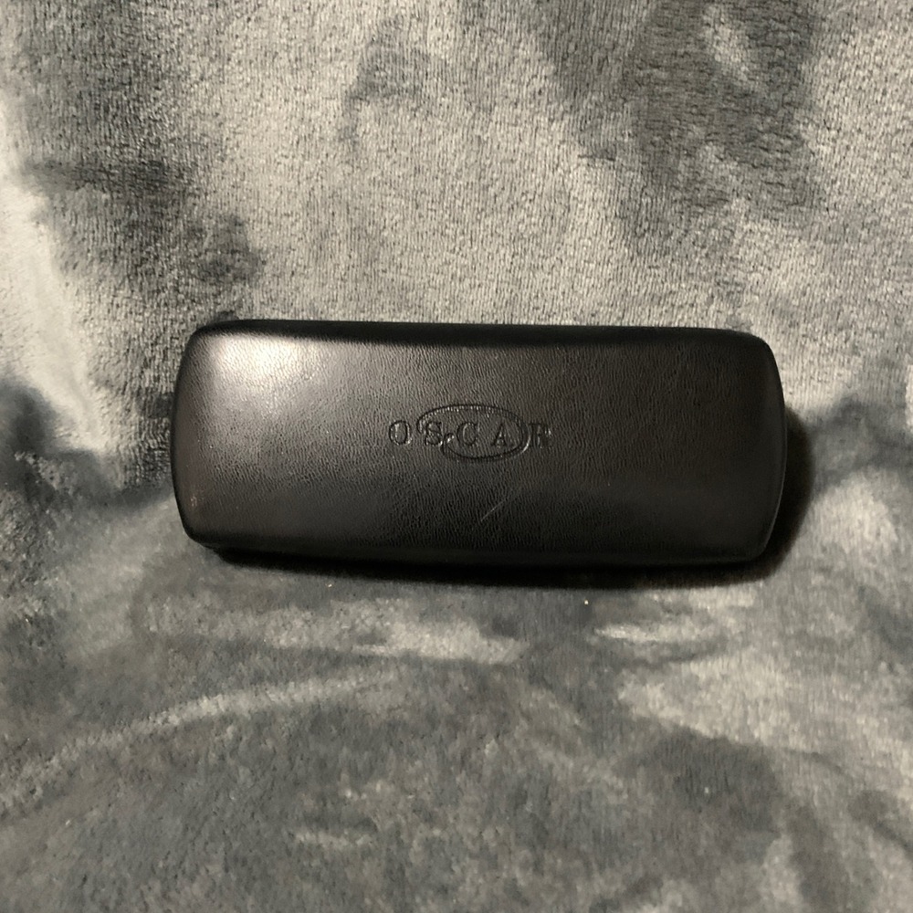 Oscar de la Renta Eyewear Case Unisex Hard Shell Black Faux Leather Oscar